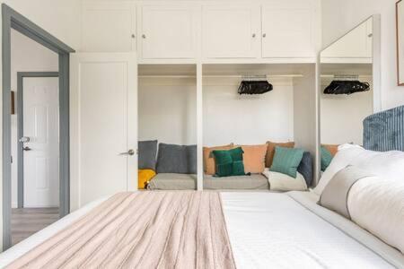 Amazing Ocean View - Luxury Manhattan Beach 1 Bedroom - Parking المظهر الخارجي الصورة